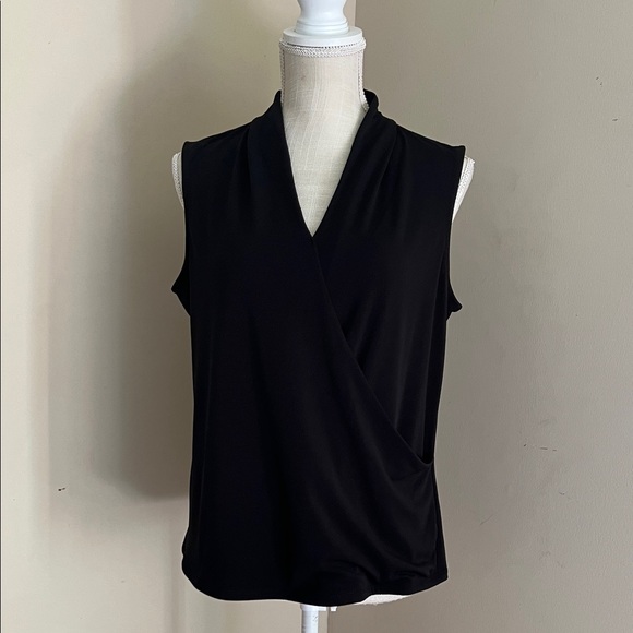 Adrianna Papell Tops - Adrianna Papell Women’s Black Top Size: M